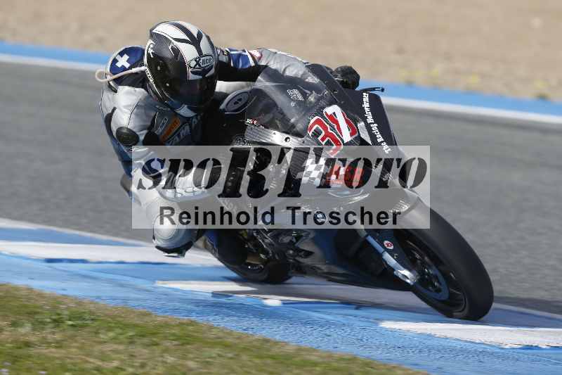 /Archiv-2024/02 29.01.-02.02.2024 Moto Center Thun Jerez/Gruppe schwarz-black/37